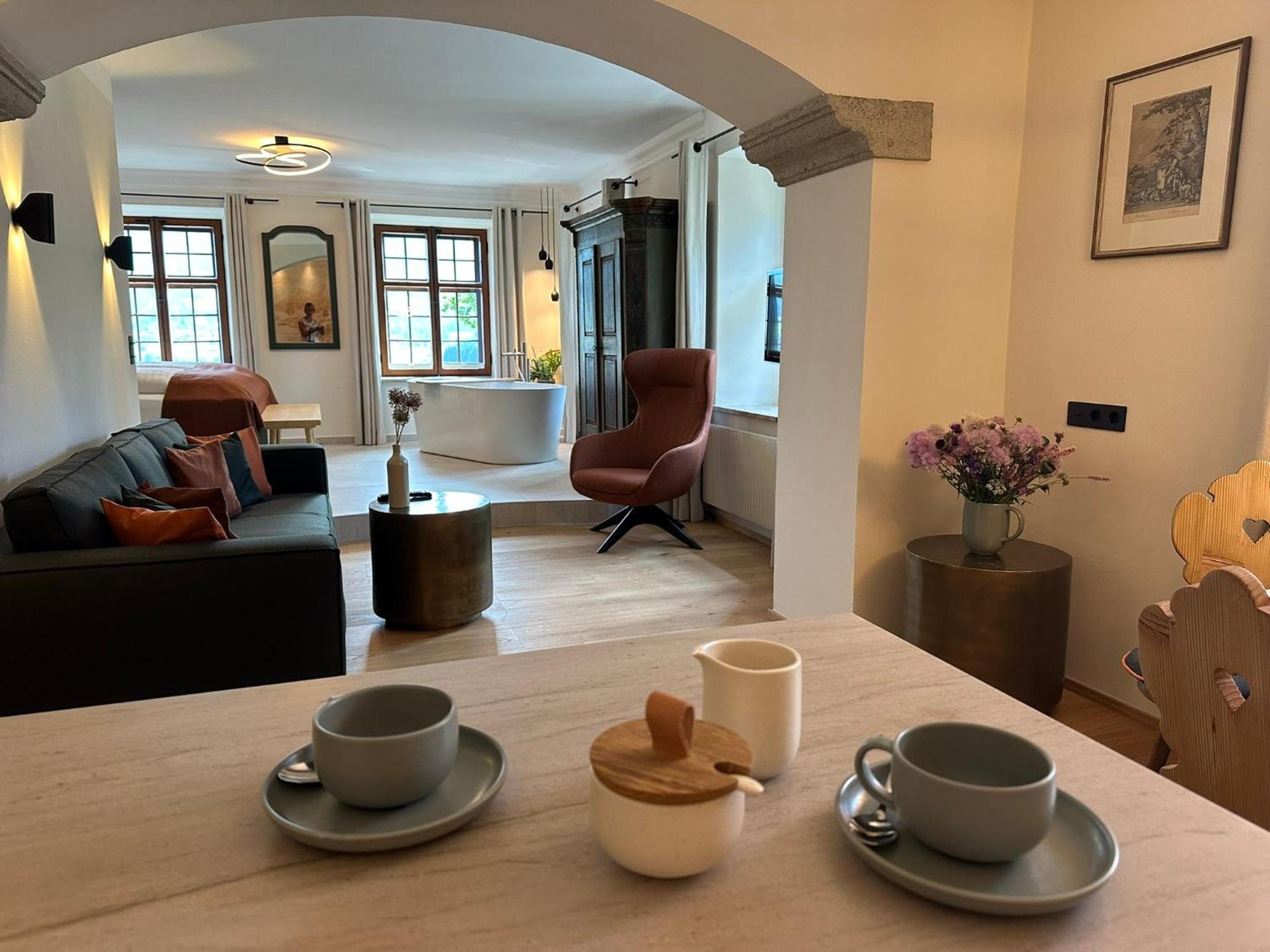 Ansitz Felsenheim Aparthotel Lermoos